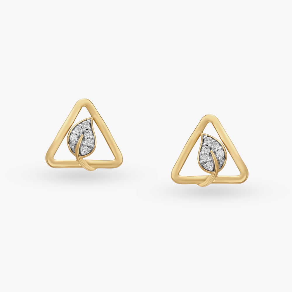 

Graceful Twist Diamond Stud Earrings