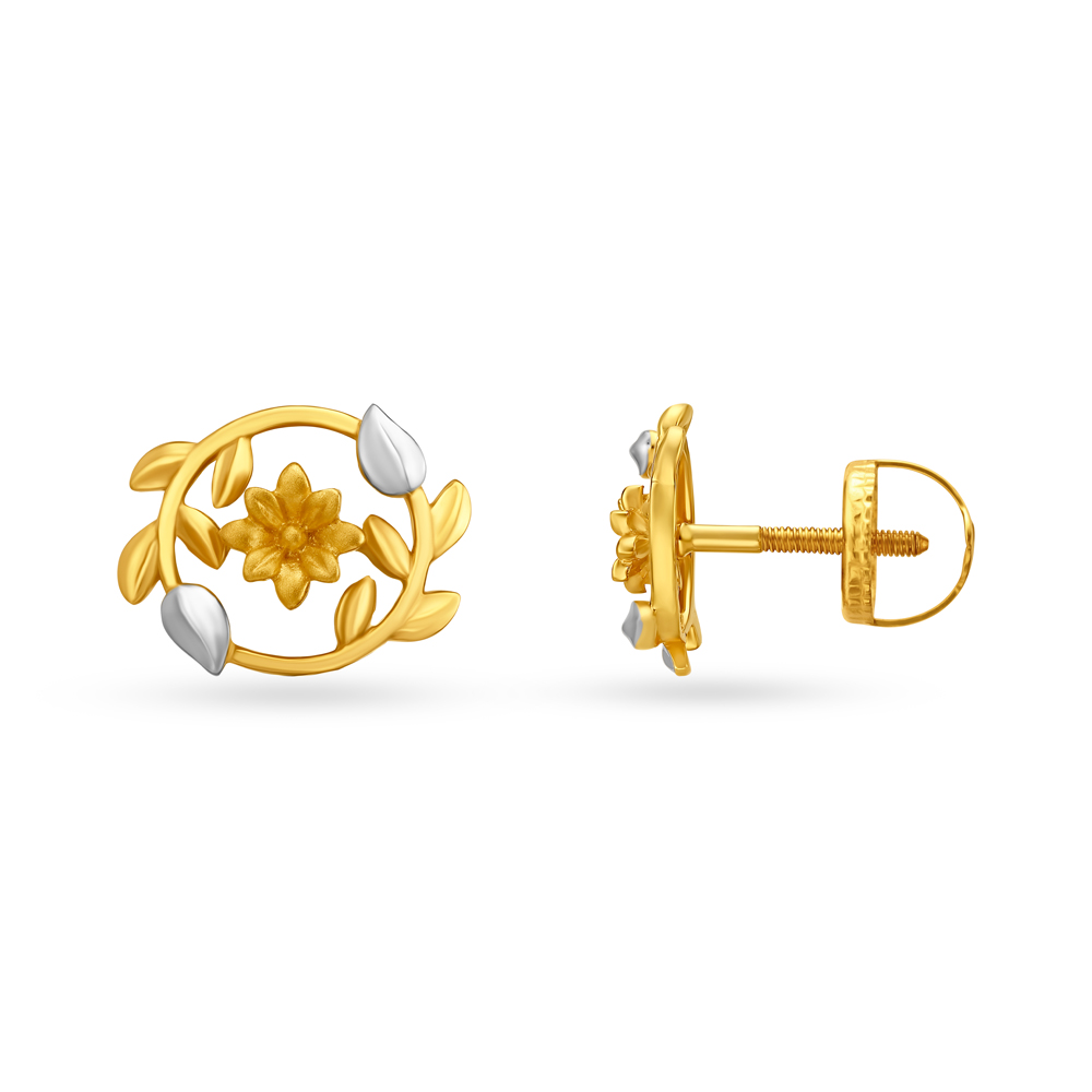 

Exquisite Floral Motif Gold Stud Earrings