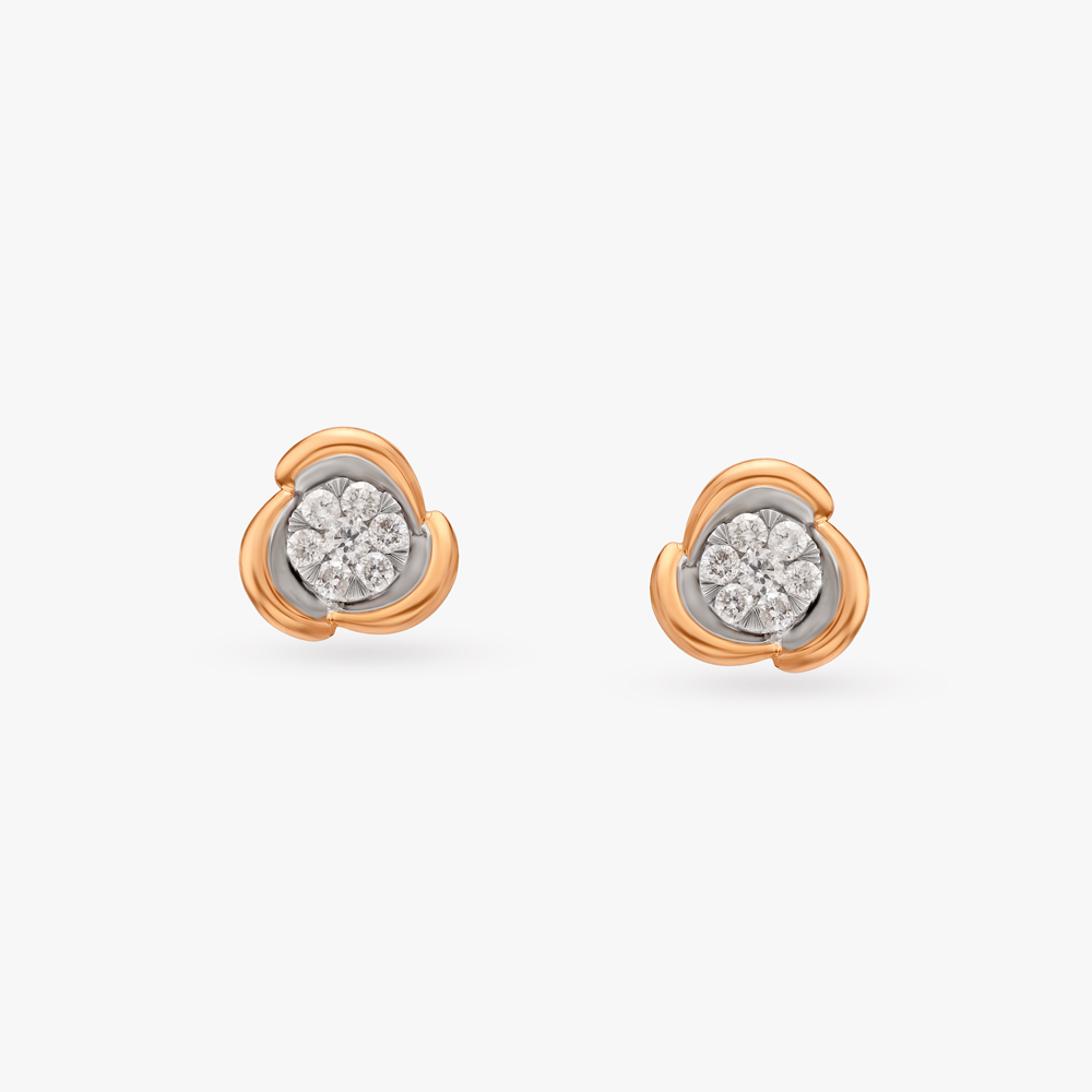 

Shimmering Floral Diamond Stud Earrings