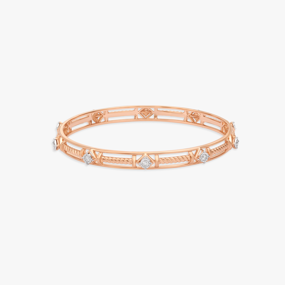 

Luxurious Chic Diamond Bangle