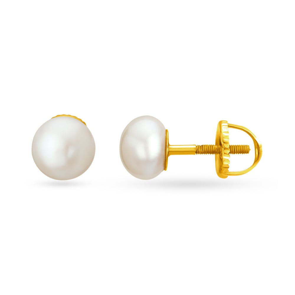 

Minimalist 18 Karat Yellow Gold And Pearl Studs