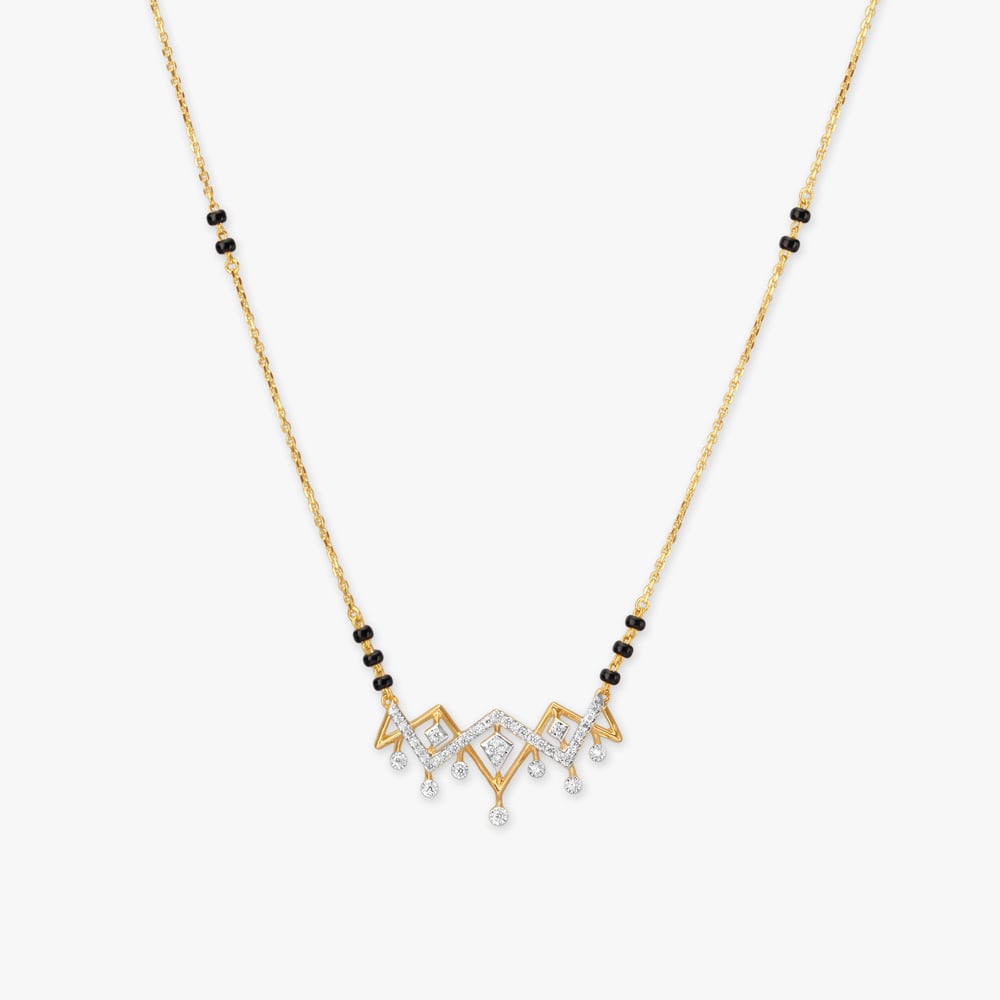 

Chic Lines Diamond Mangalsutra