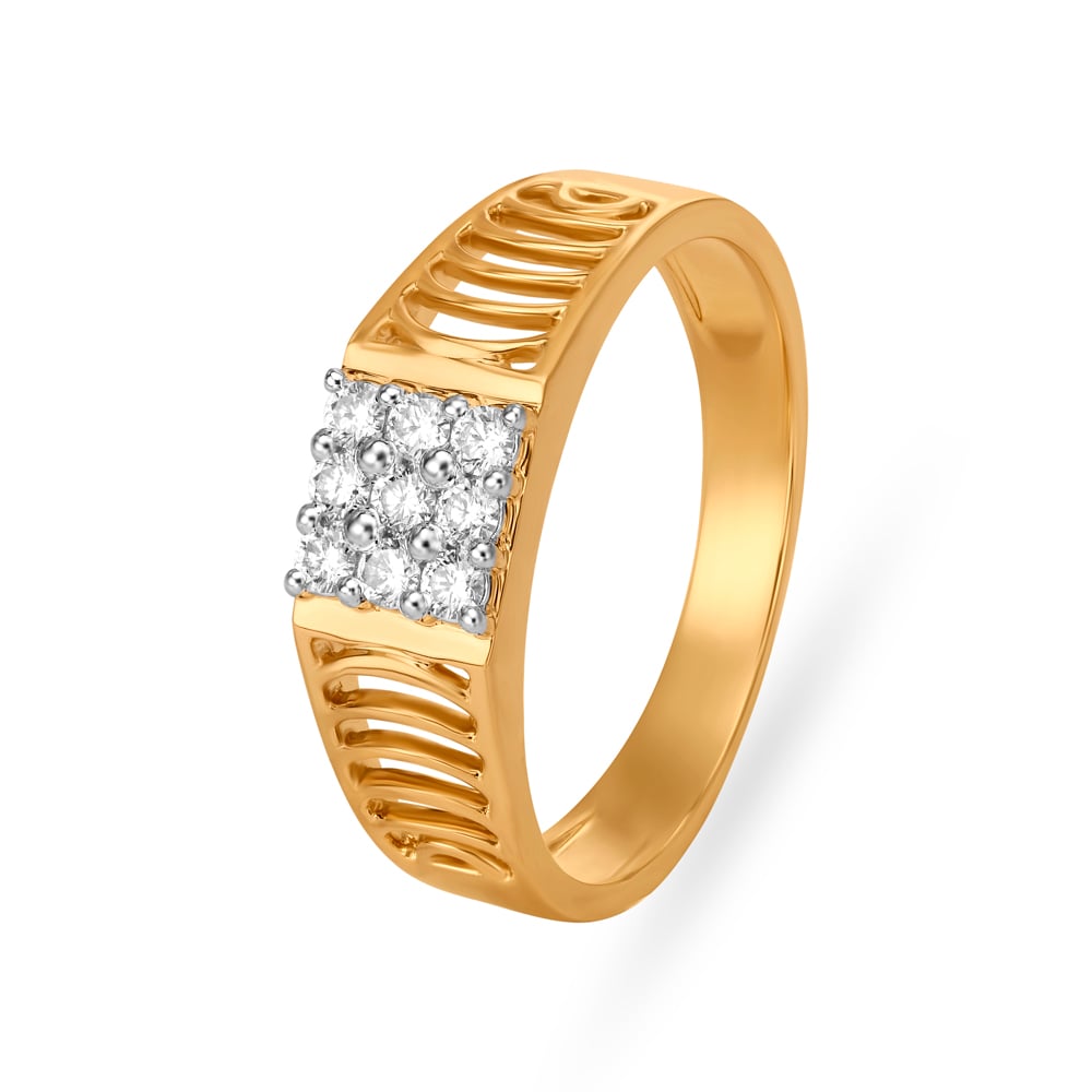 Hypnotising Gold and Diamond Finger Ring for men