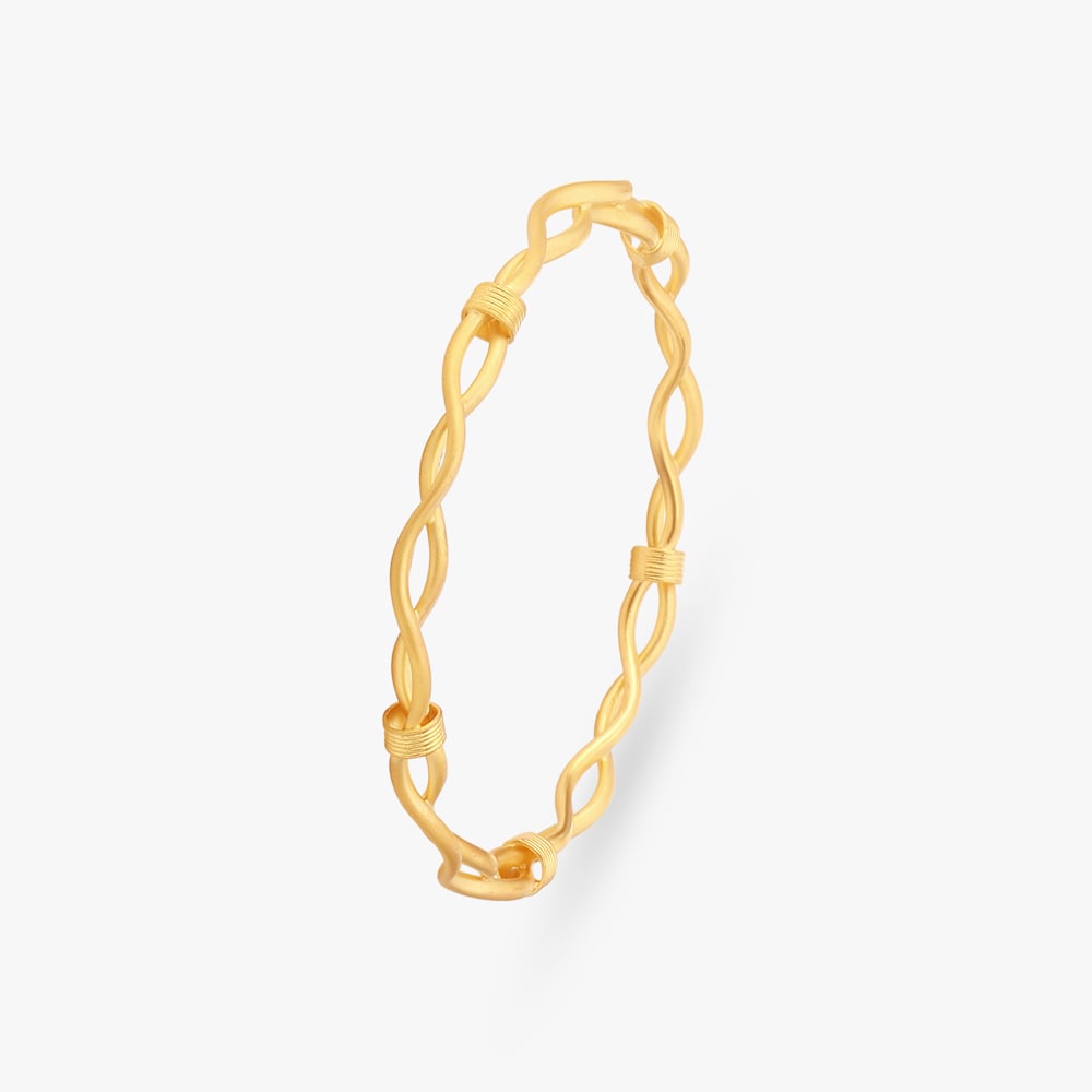 

Crossover Wavy Bangle