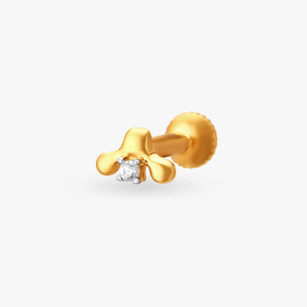 

Minimalist Gold Nose Pin