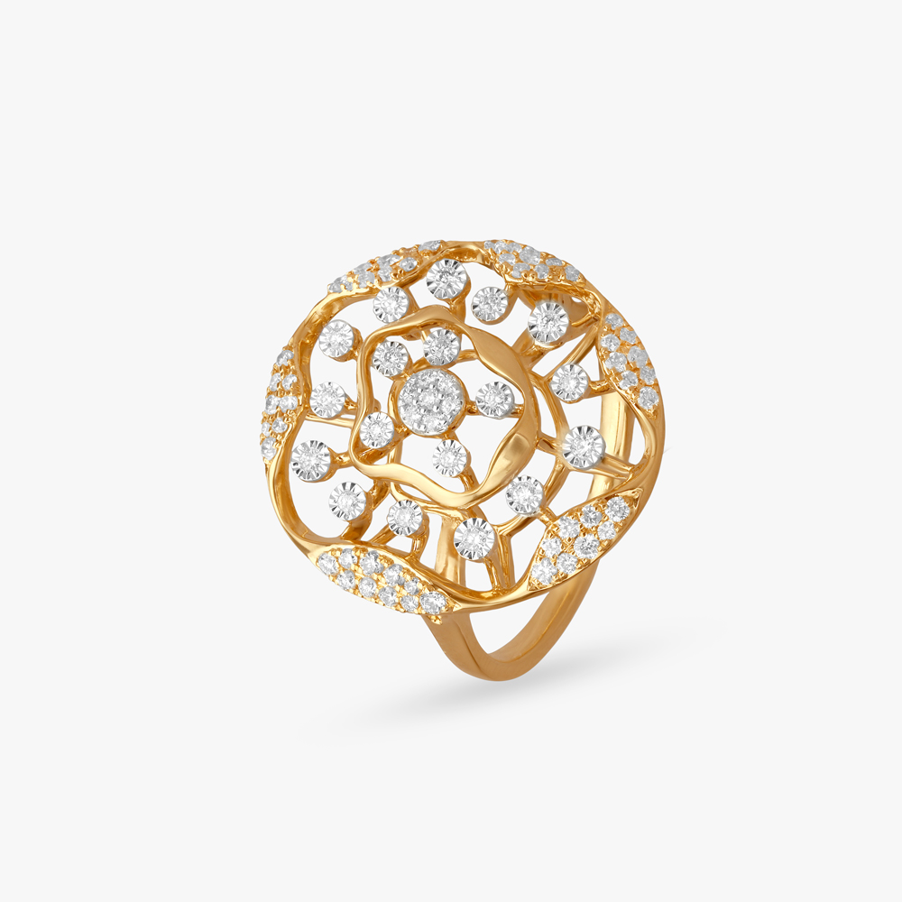 

Eternal Bloom Diamond Finger Ring