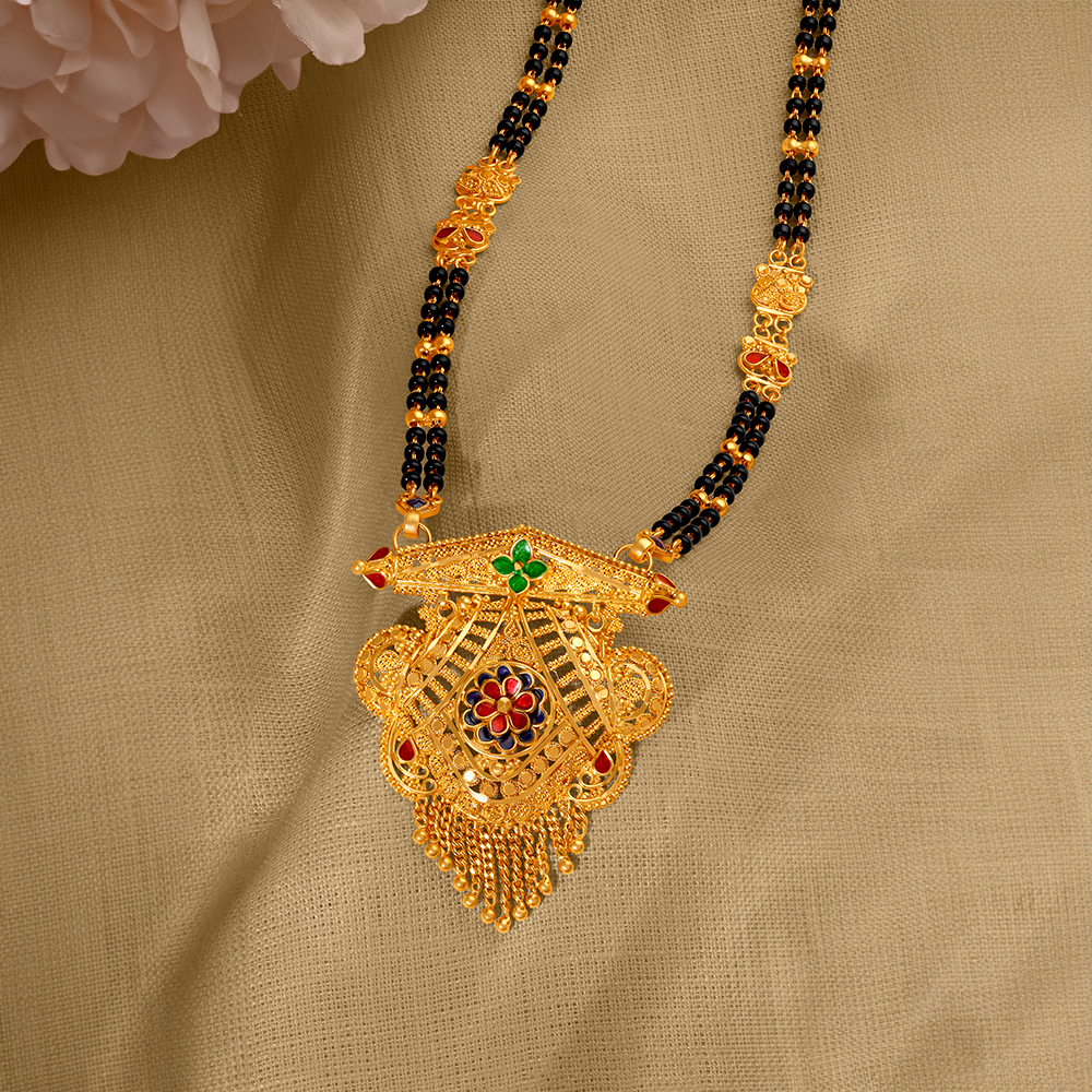 

Elaborate Floral Mangalsutra