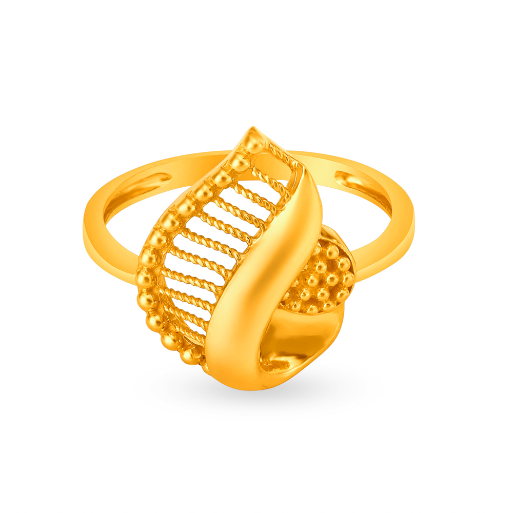 

Regal Paisley 22 Karat Gold Finger Ring