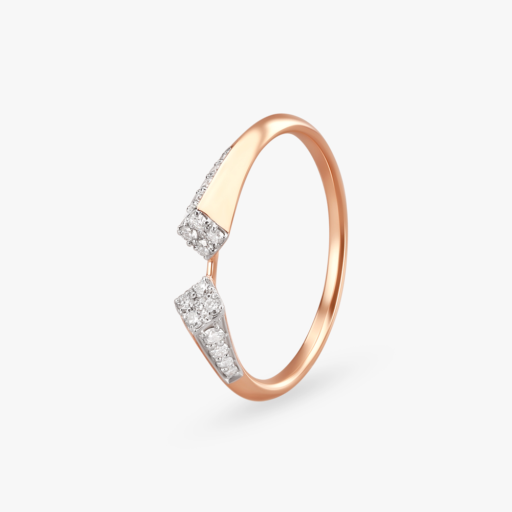 

Sculpted Grace Diamond Finger Ring