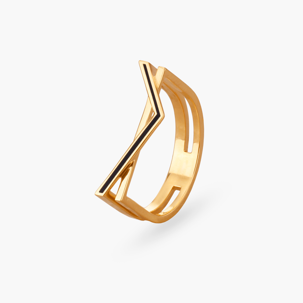 

Contemporary Lines Gold Finger Ring