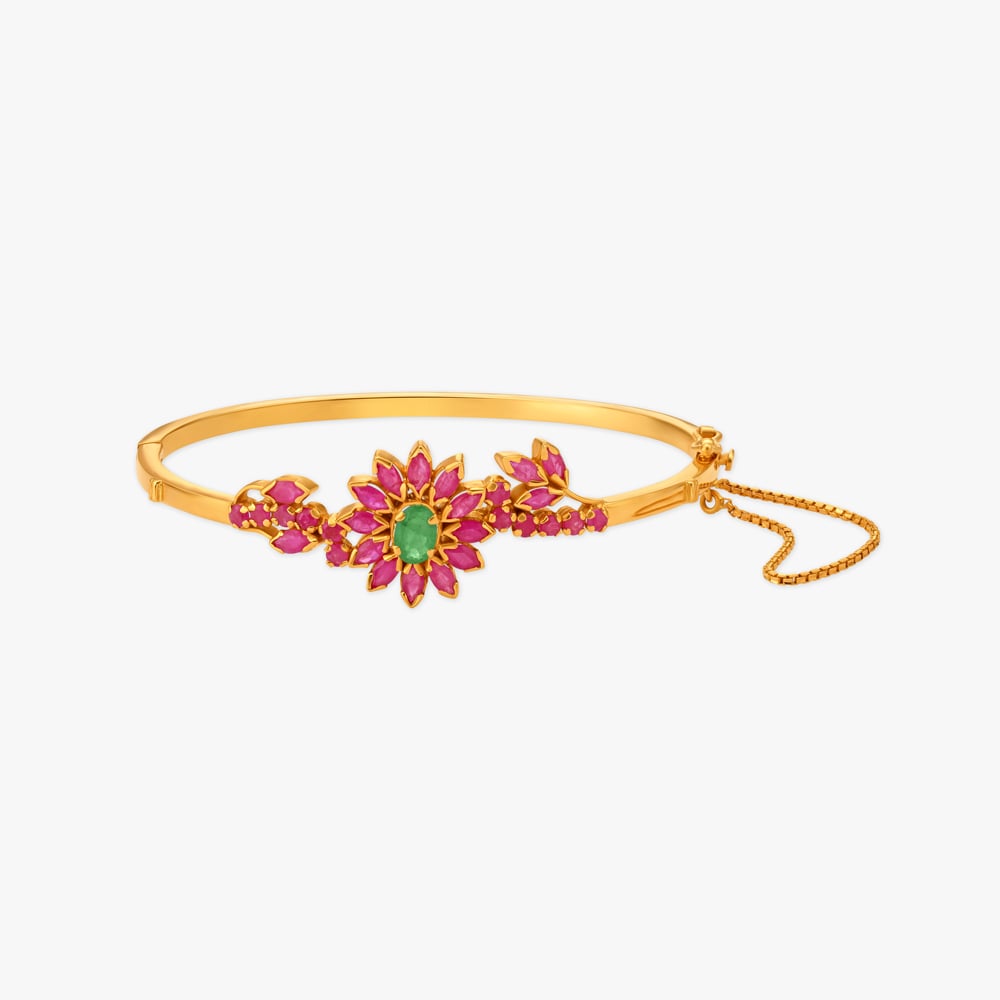 

Luxurious Allure Bangle