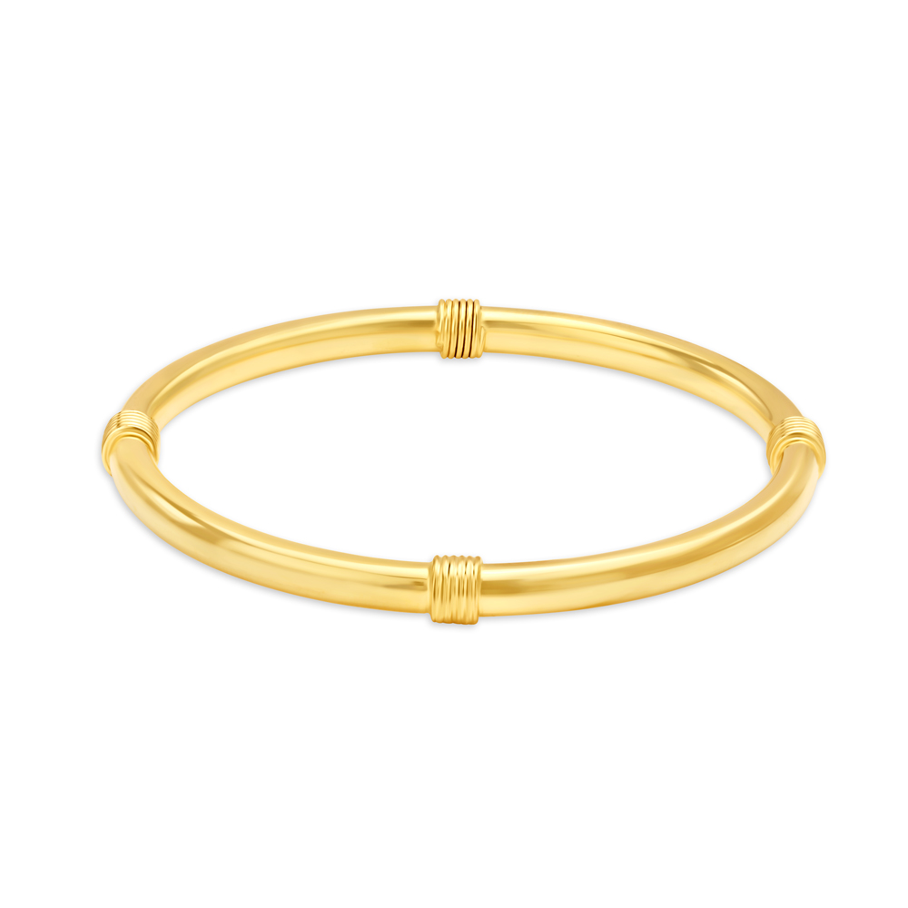 

Elegant Gold Bangle