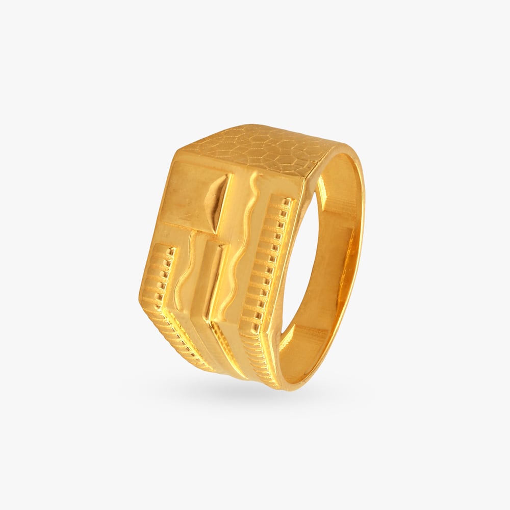 

Grid Luxe Gold Finger Ring for Men