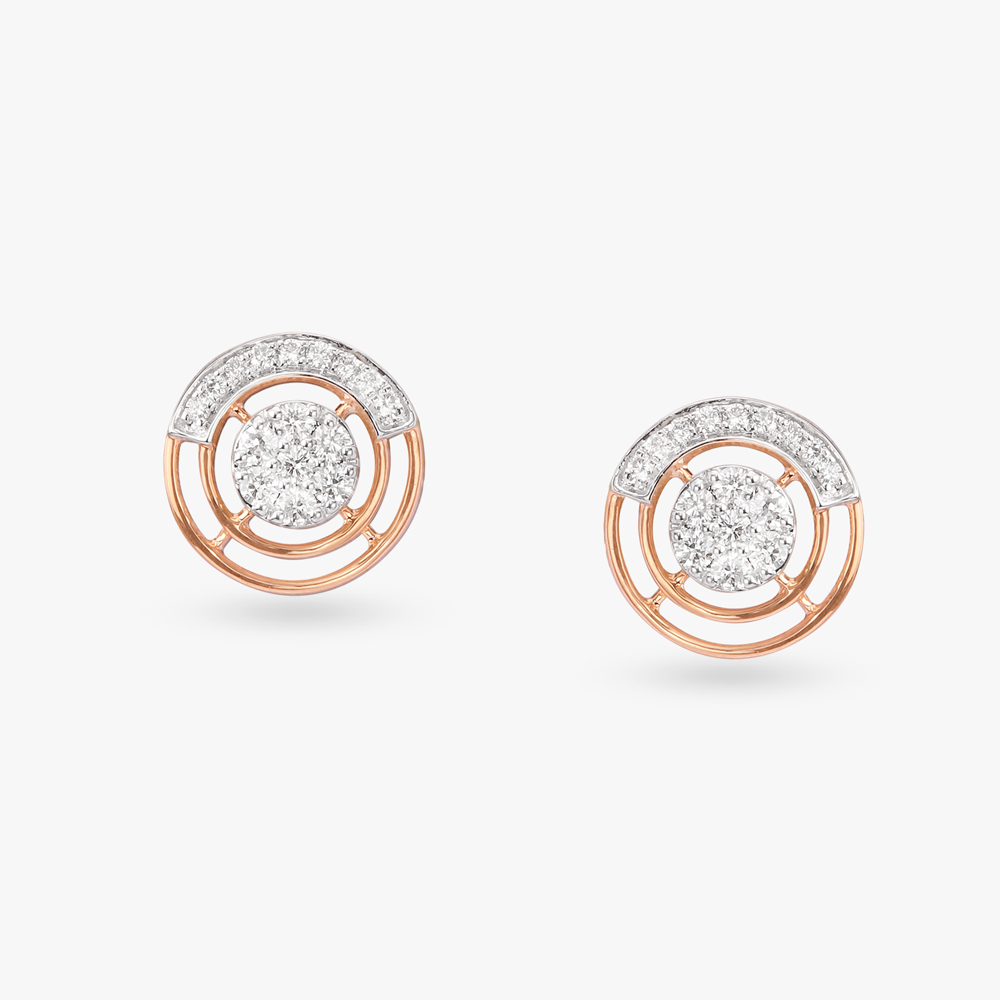 

Stylish Cluster Diamond Stud Earrings