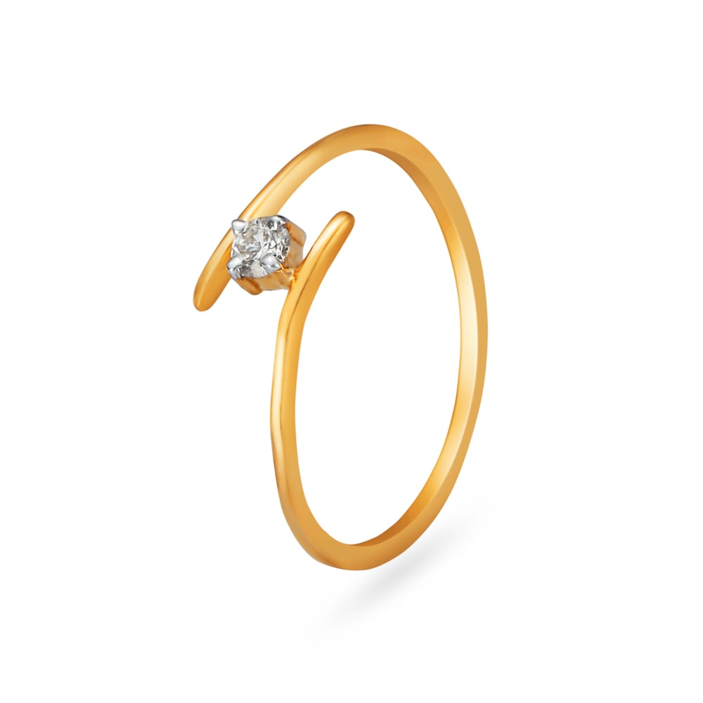 

Contemporary Diamond Ring