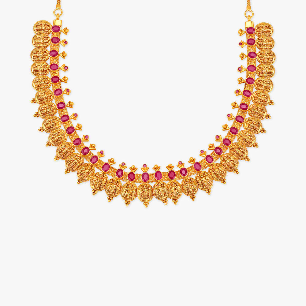 

Classic Gold Necklace