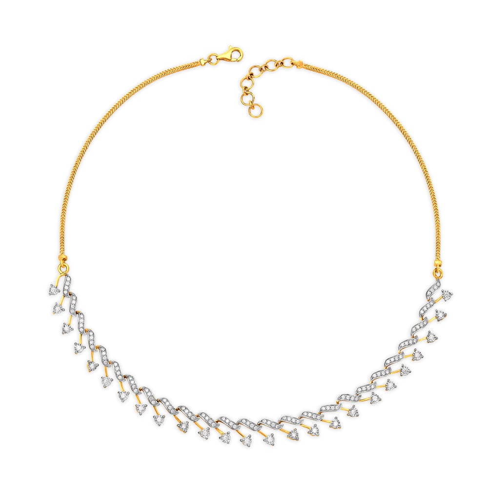 Wave Pattern Splendid Diamond Necklace