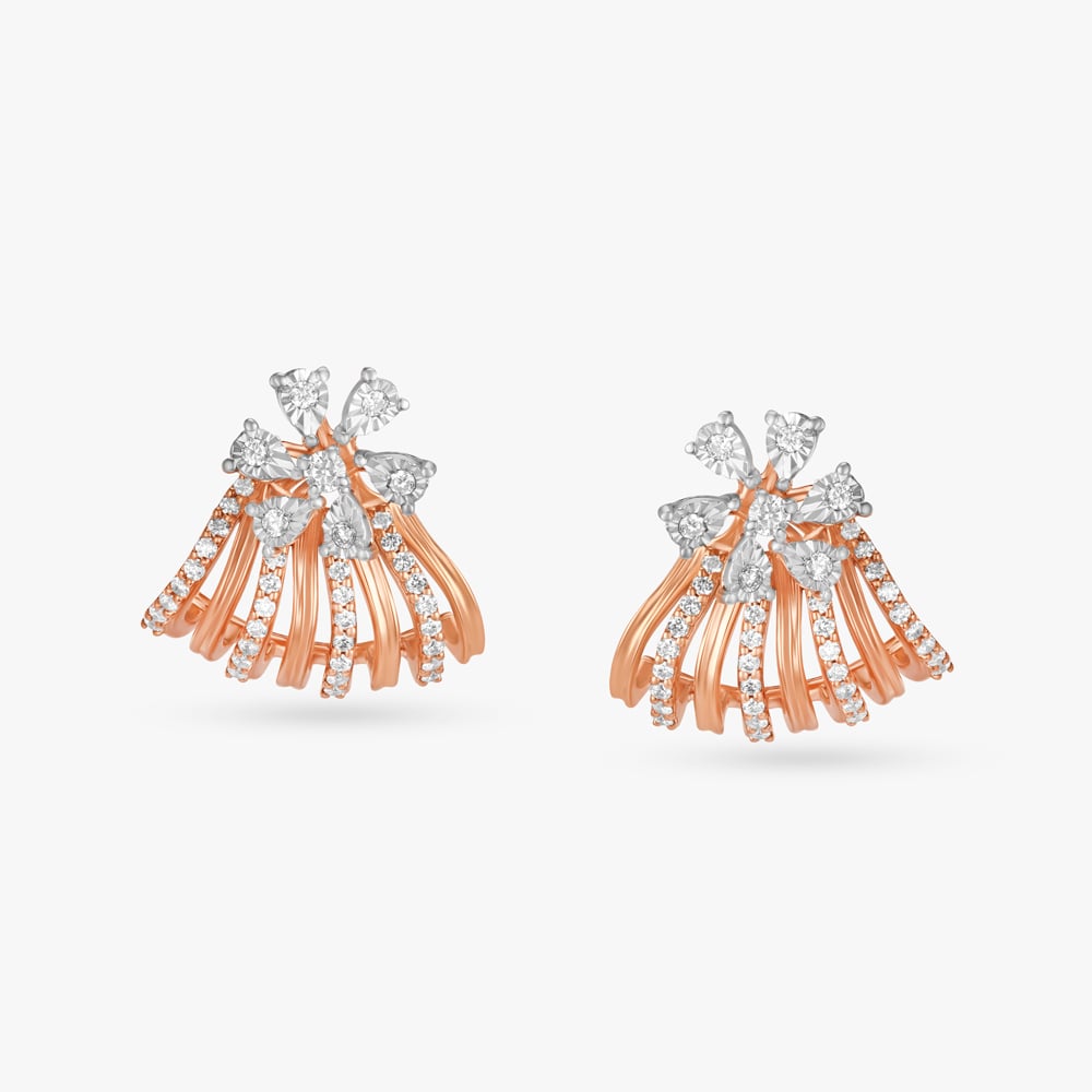 

Enticing Floral Diamond Stud Earrings