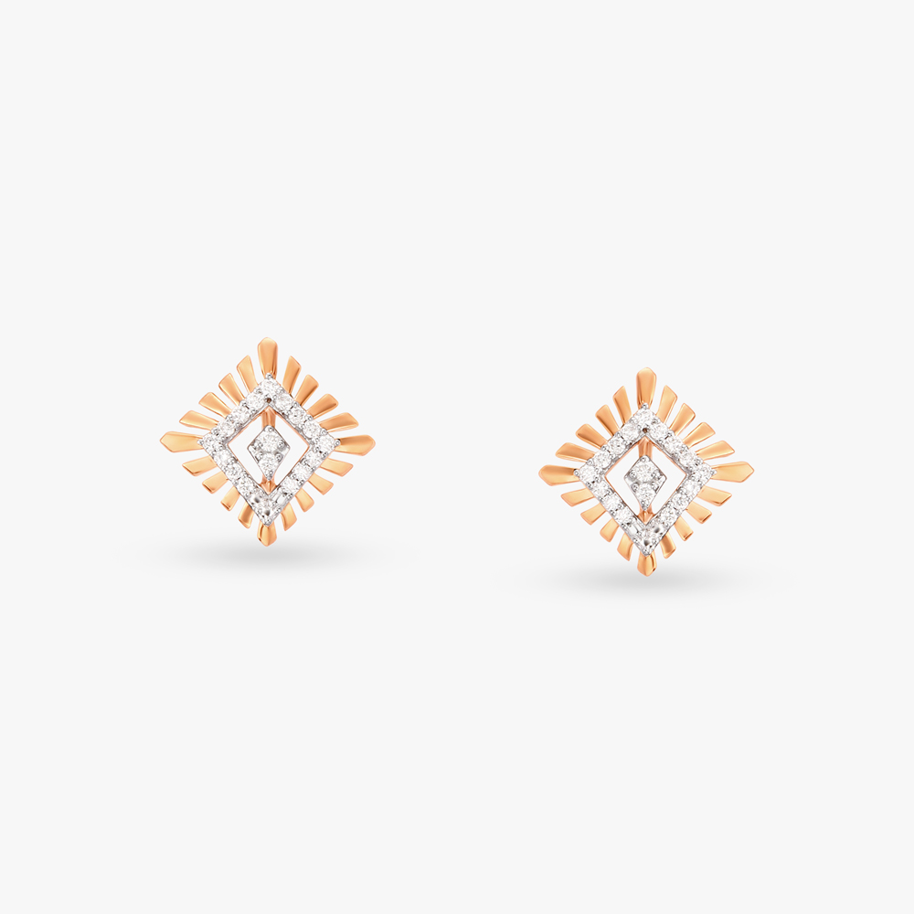 

Shimmering Rhombus Diamond Stud Earrings