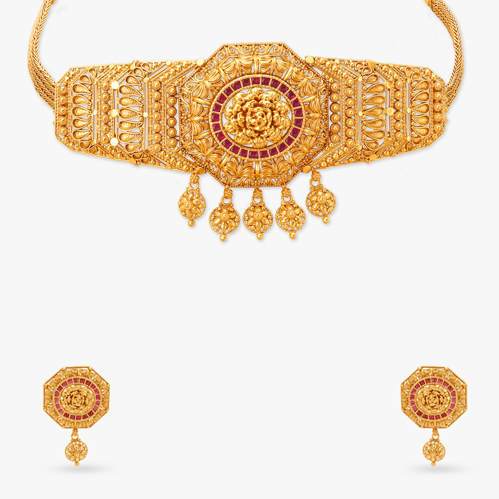 

Grandeur Floral Gold Choker Set