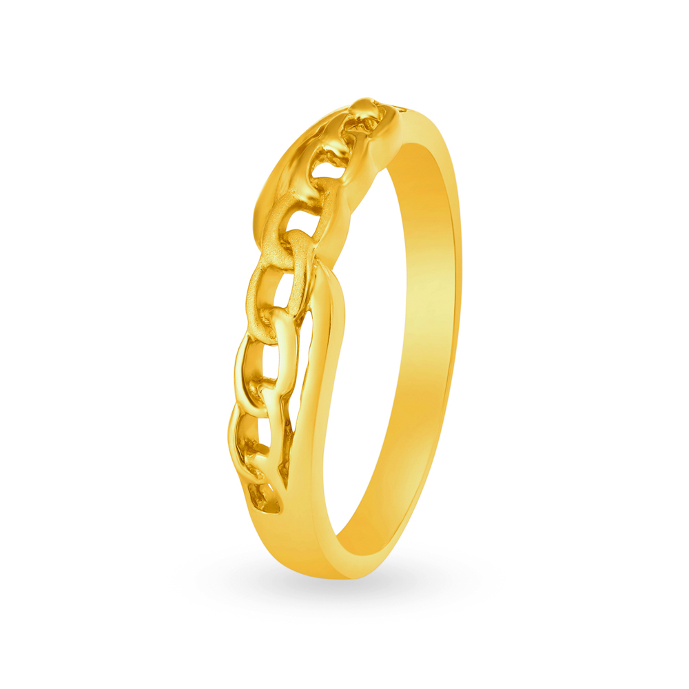 Ritzy 22 Karat Yellow Gold Chain Link Ring