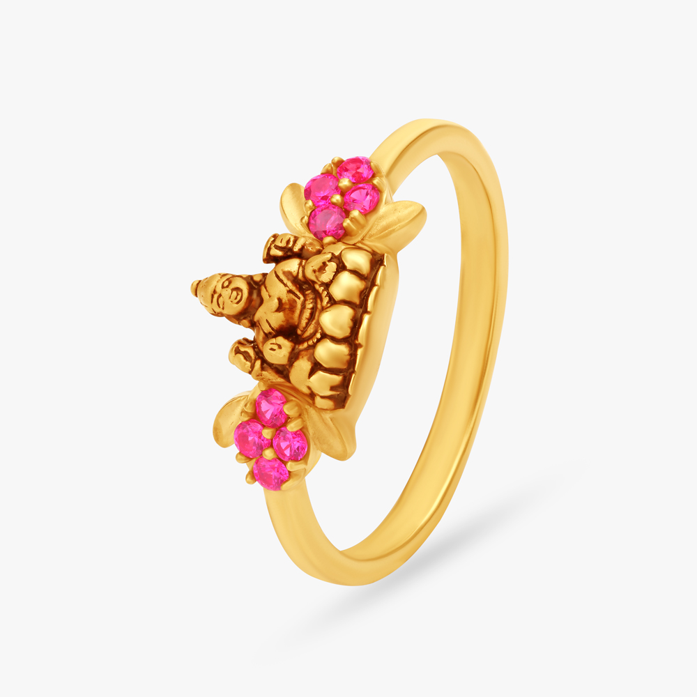 

Divine Gold Finger Ring