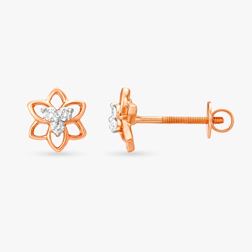 

Striking Floral Diamond Stud Earrings