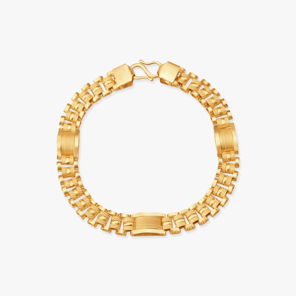 

Linked Glamour Bracelet