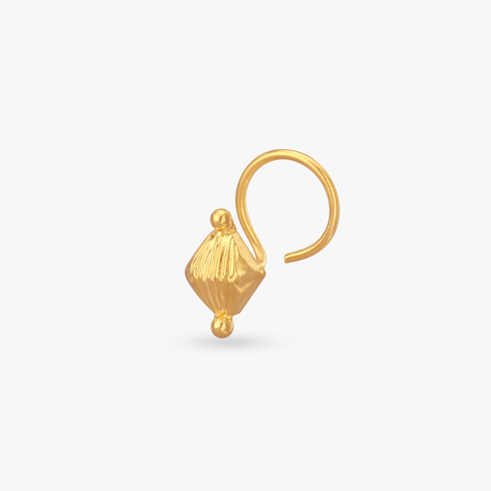 

Elegant Rhombus Gold Nose Pin