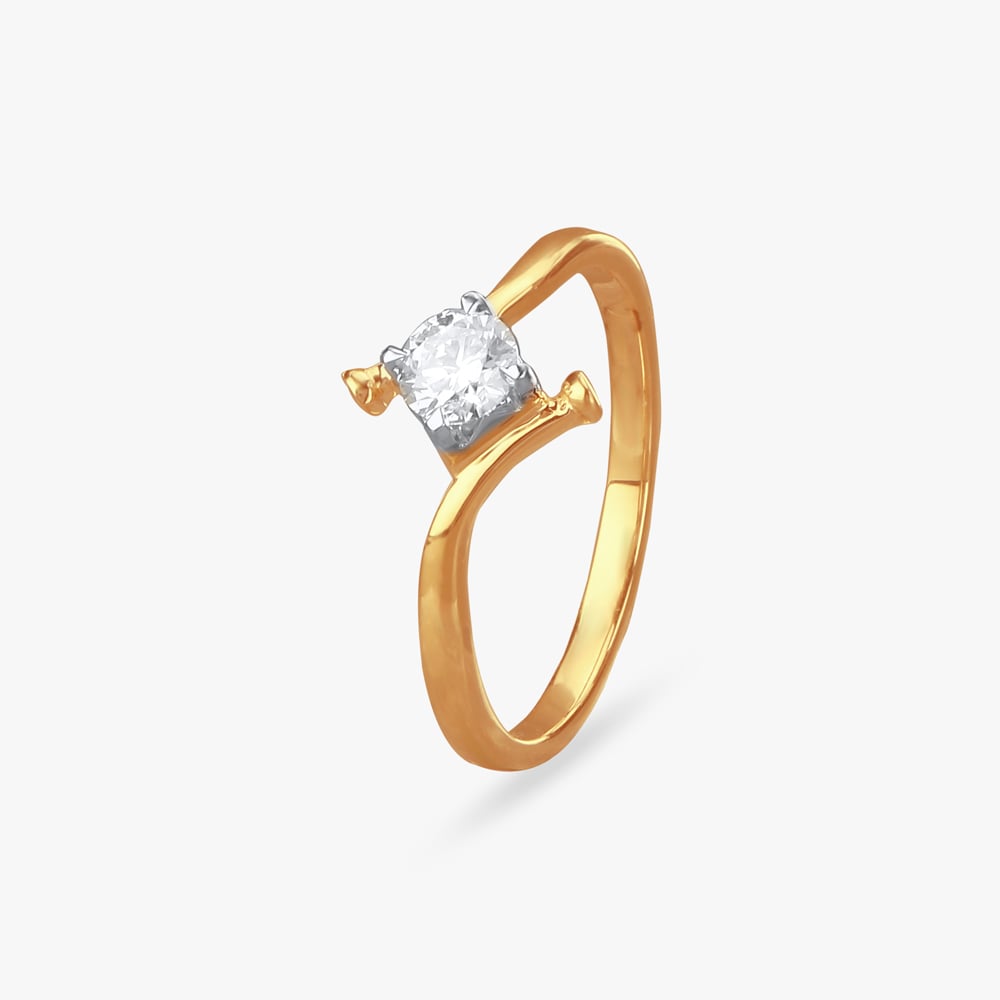 

Elegance Redefined Diamond Finger Ring