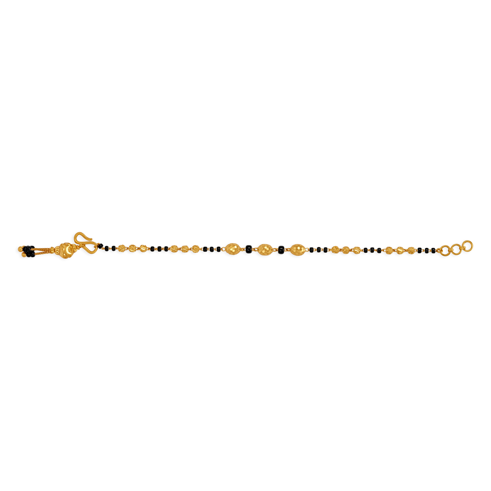 Buy Gold & Diamond Bracelet for Men & Women Online | Tanishq