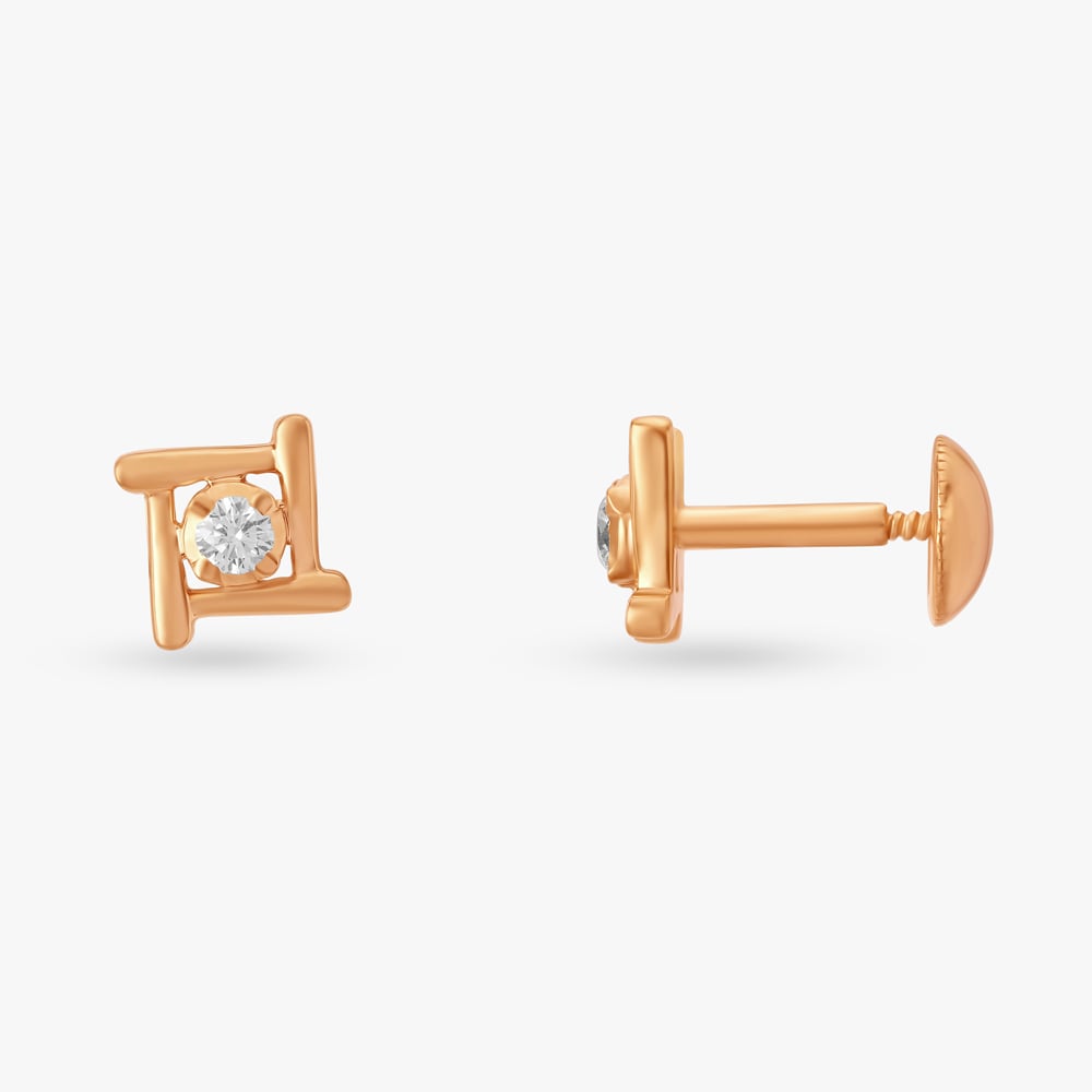 

Gleaming Opulence Diamond Stud Earrings