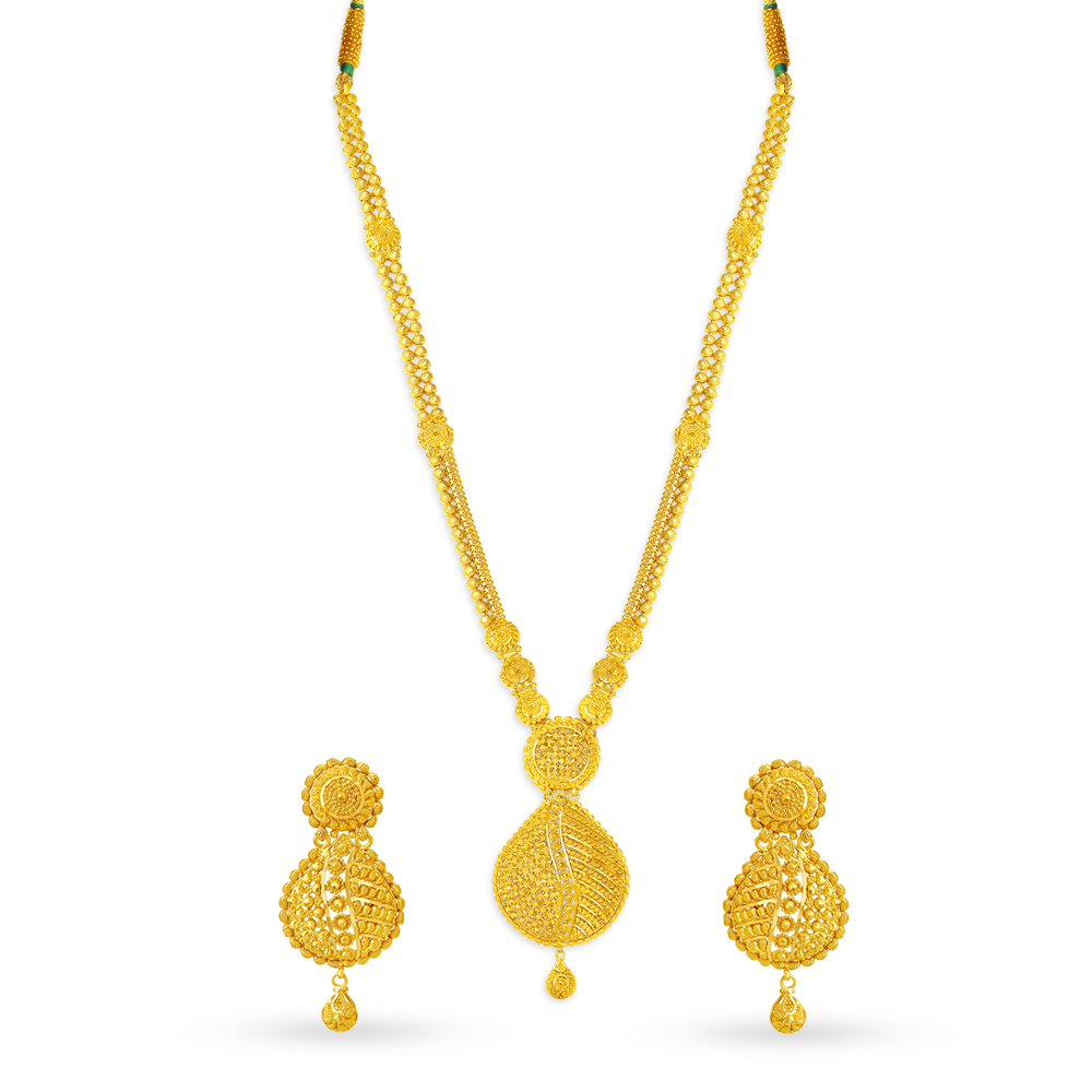 

Coruscating Yellow Gold Beaded Teardrop Necklace and Earrings Set