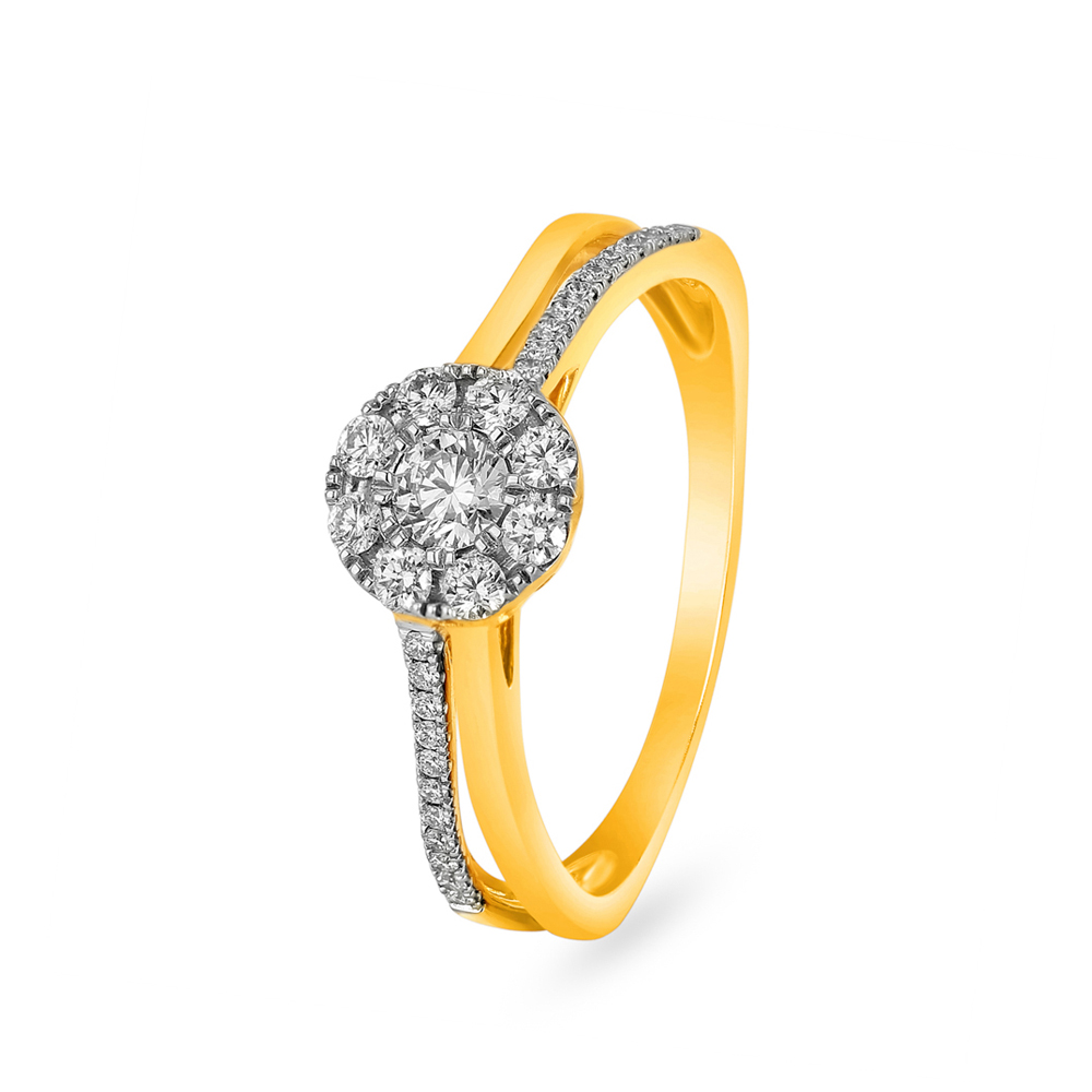 

Radiant Crown Diamond Finger Ring