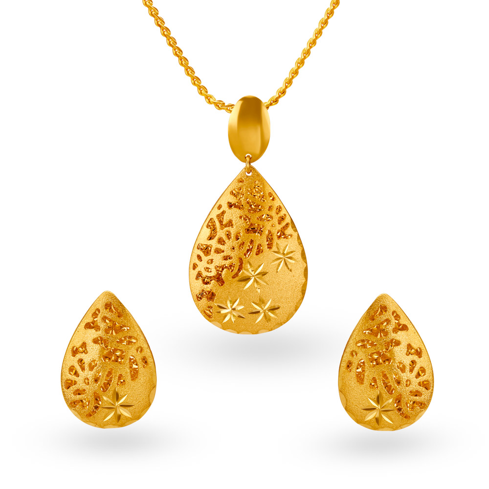 

Abstract Diamond Cut Gold Pendant and Earrings Set