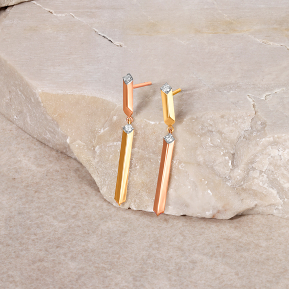 

Edge of Radiance Drop Earrings