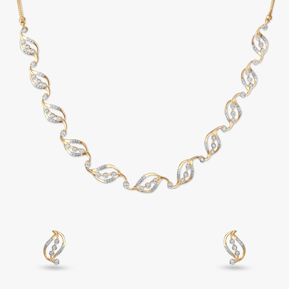 

Dancing Waves Diamond Necklace Set