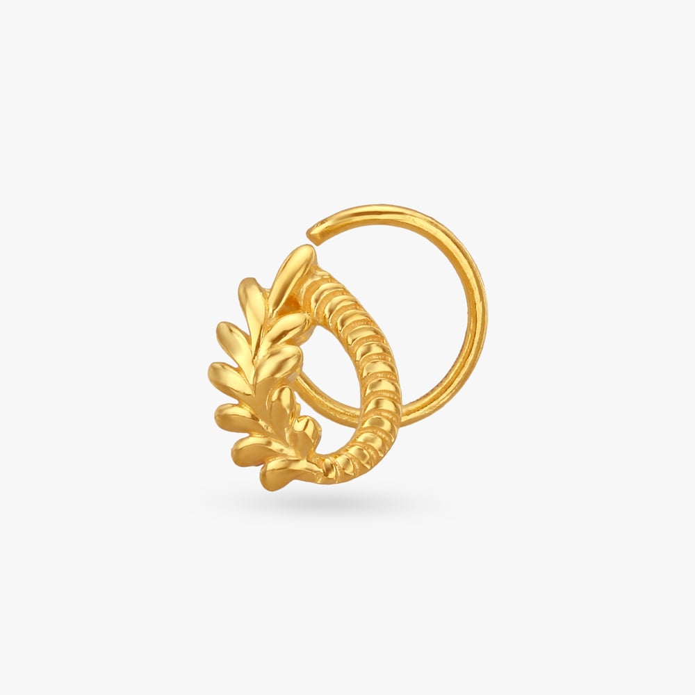 

Delicate Vine Gold Nose Pin