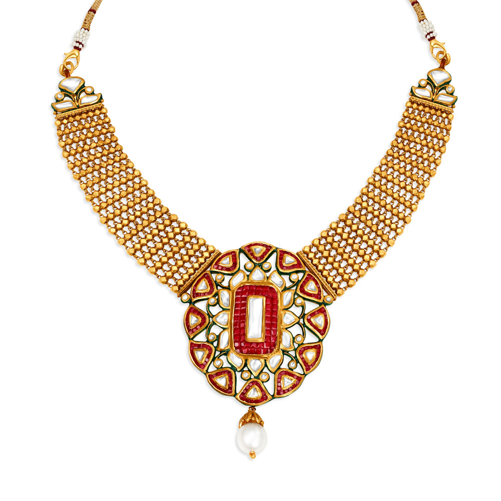 

Bold Stately Gold Necklace Set