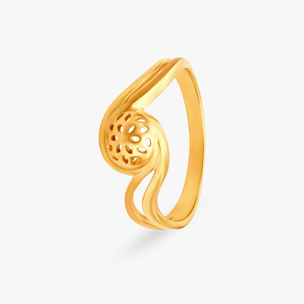 Radiant Traditional Ring