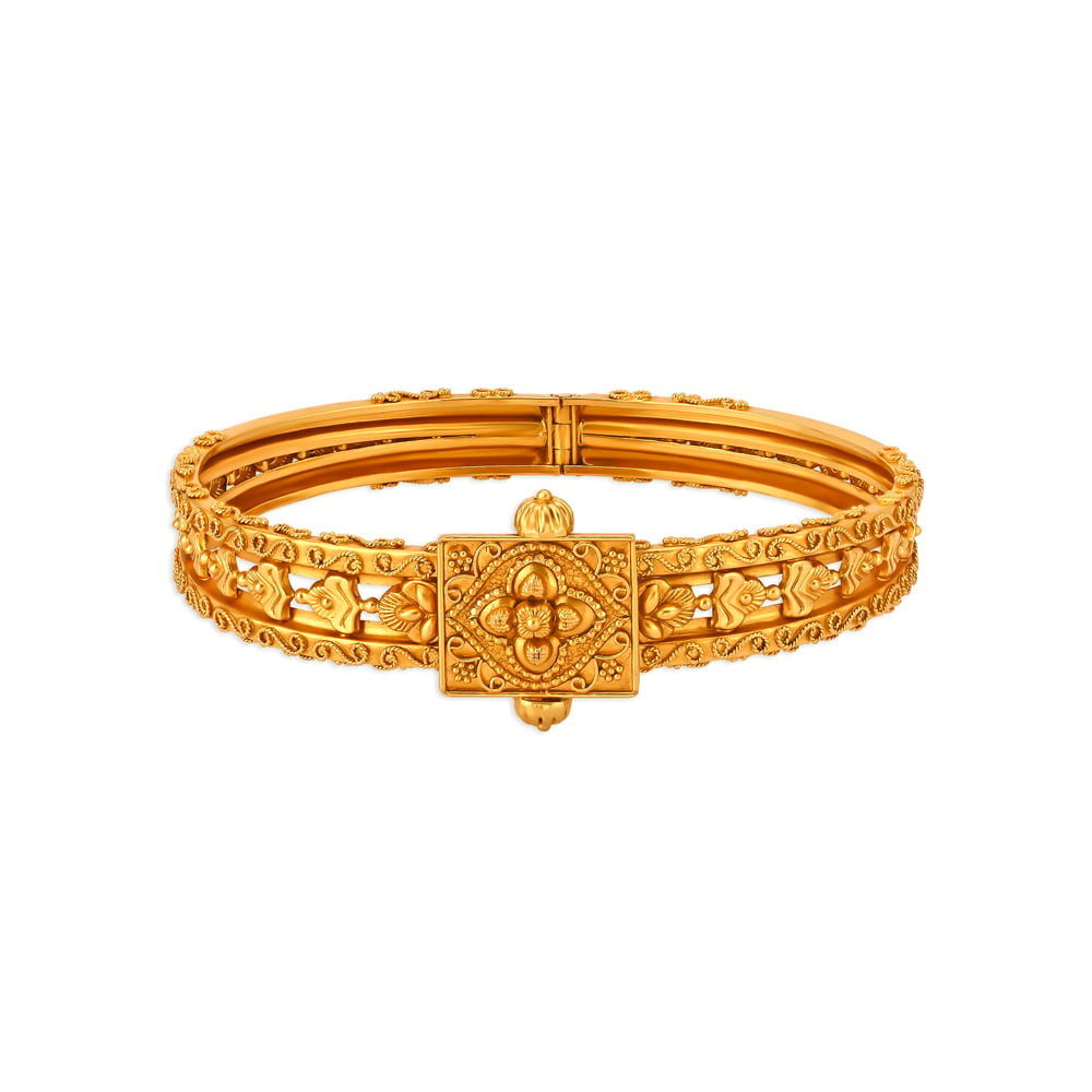 

Magnificient Floral Bangle