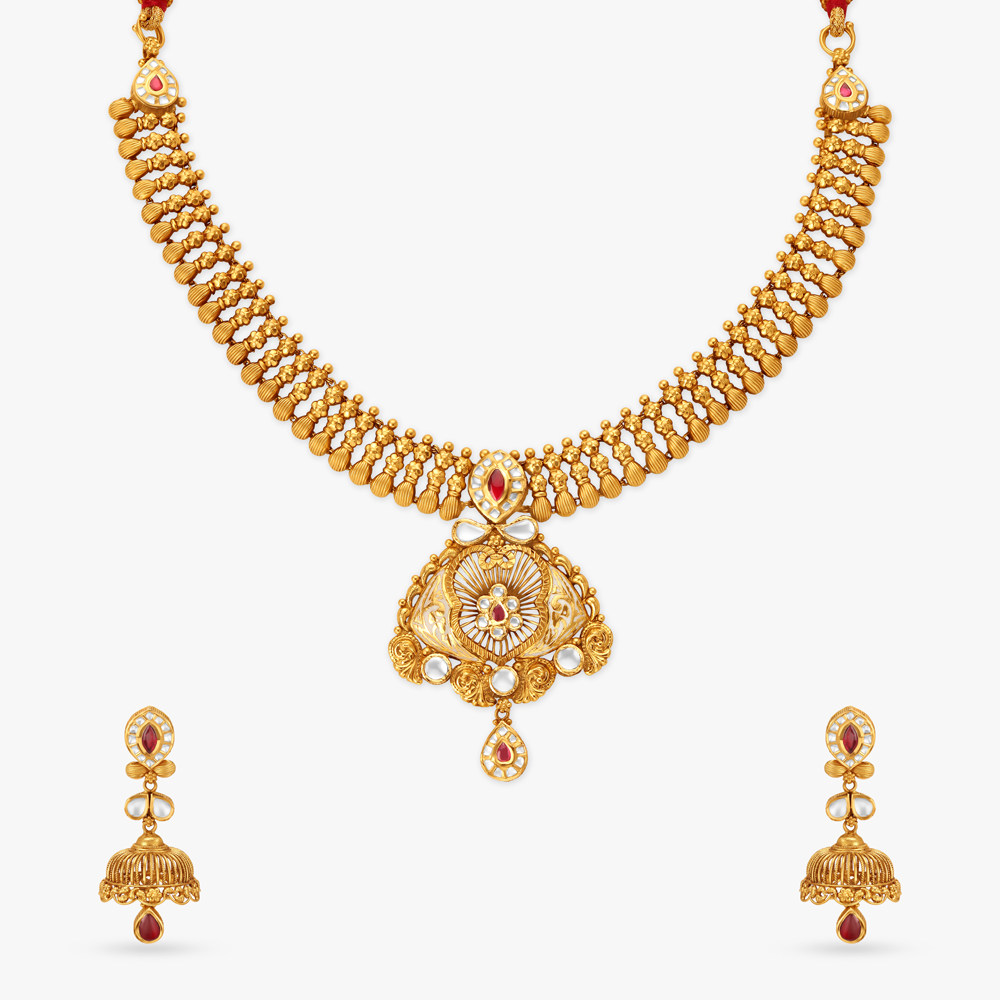 

Regal Radiance Kundan Necklace Set