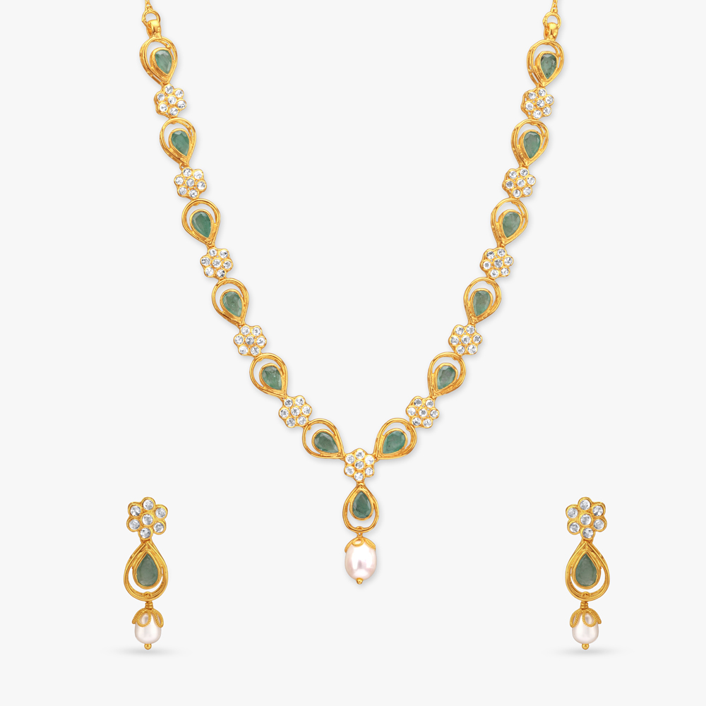 

Floral Elegance Open Polki Necklace Set