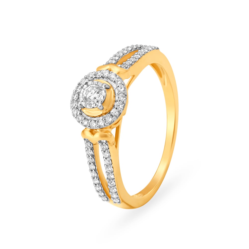 

Grand Regal Diamond Ring in Yellow and White Gold