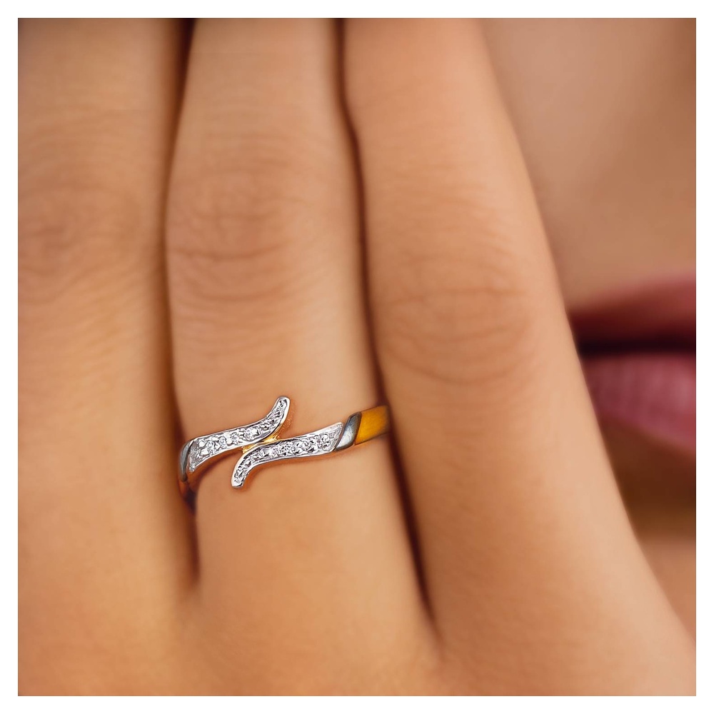 Sparkling Brilliance Diamond Finger Ring