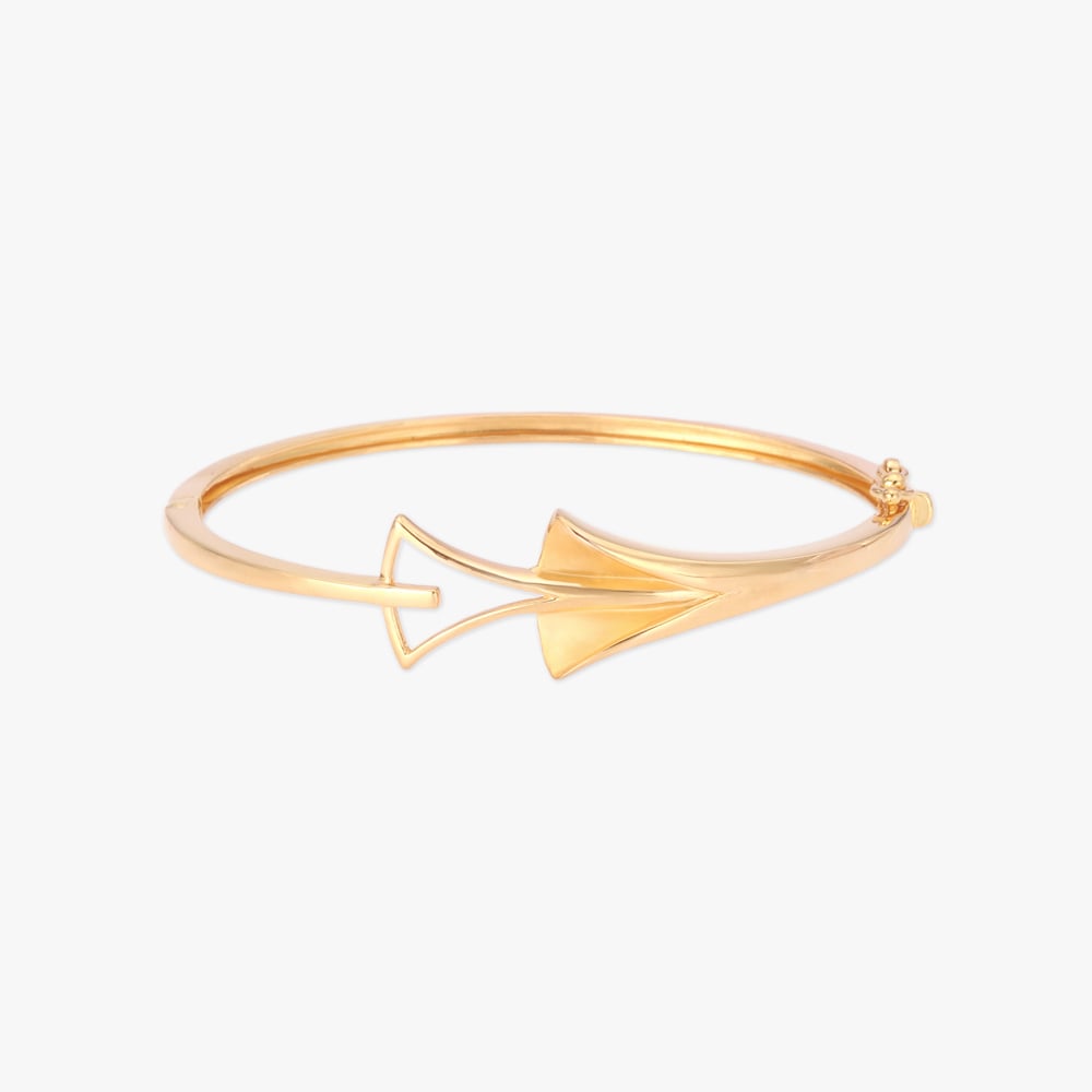 

Avant-Garde Gold Bangle