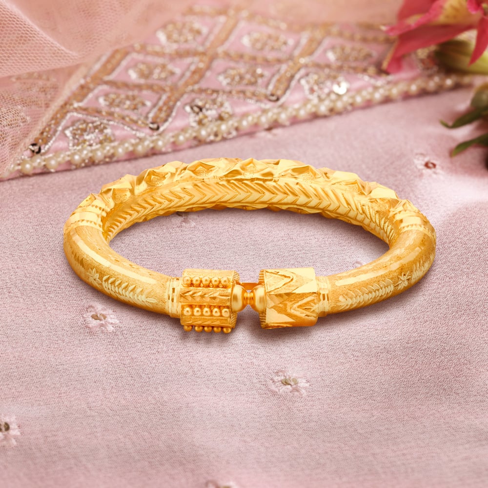 Tanishq on sale kada bangles