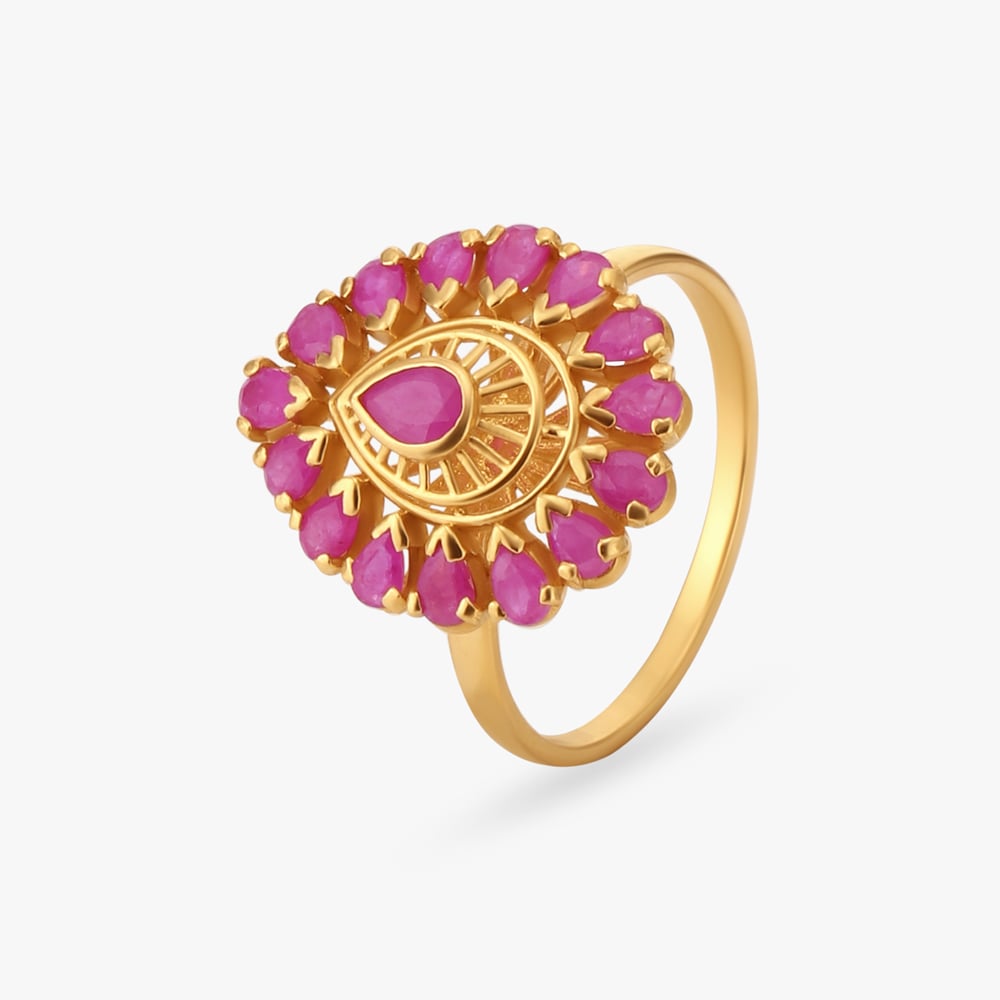 

Splendid Finger Ring