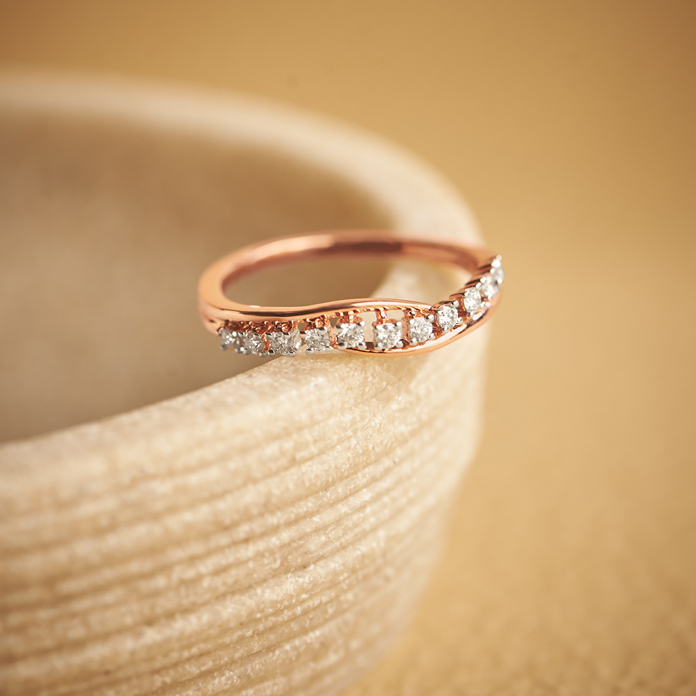 Tanishq rose gold diamond on sale ring