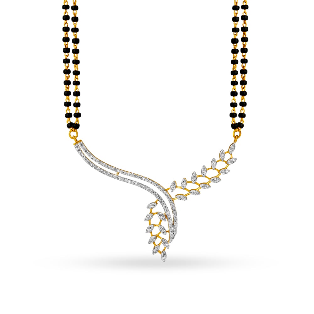 

Beautiful Nature Inspired Diamond Mangalsutra